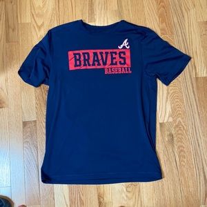 medium braves athletic shirt